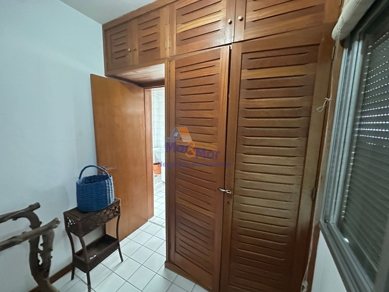 Apartamento Frente ao Mar nas Pitangueiras, Guarujá - SP