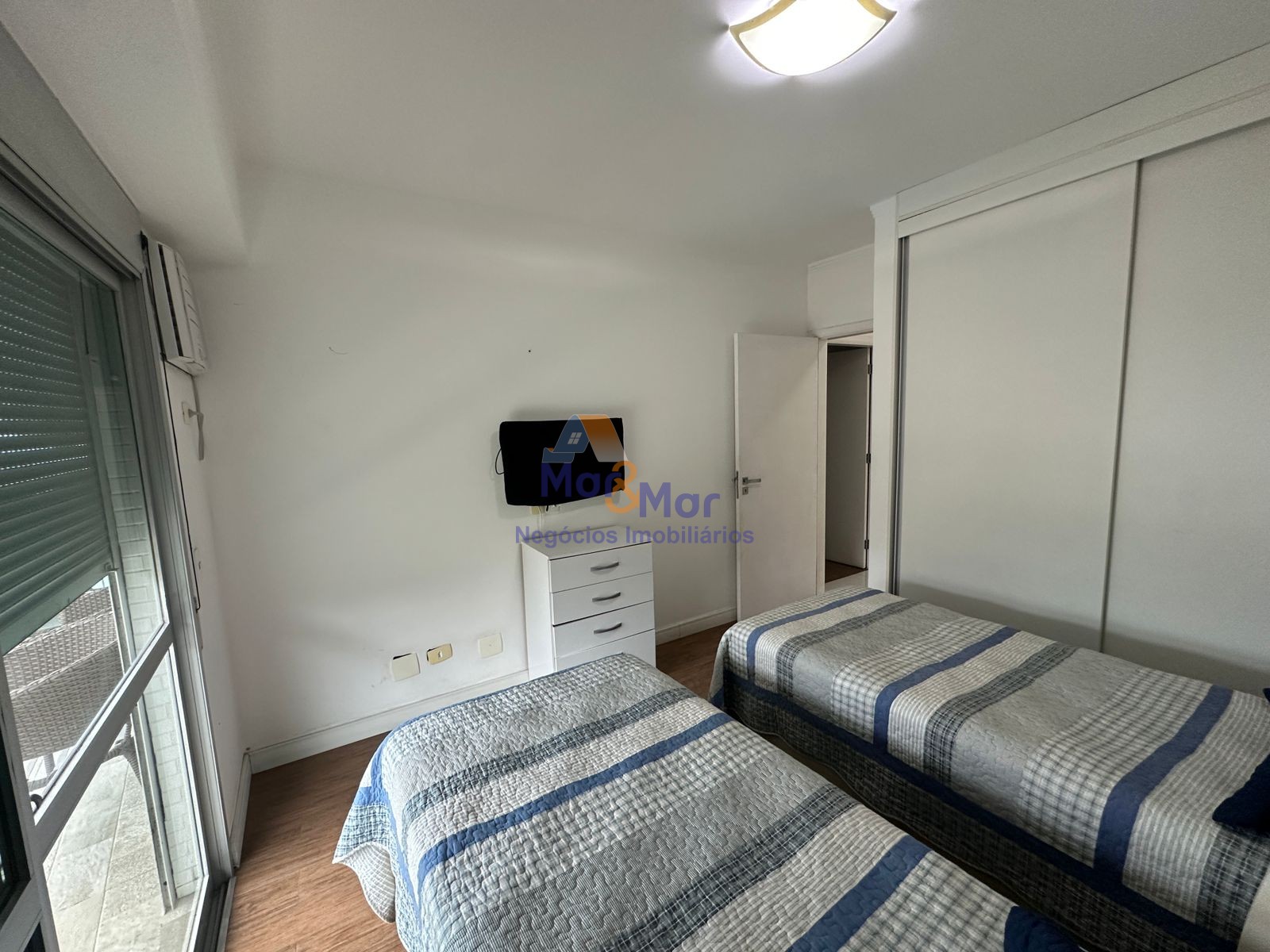 Apartamento Frente ao Mar-3-dormitorios-Pitangueiras