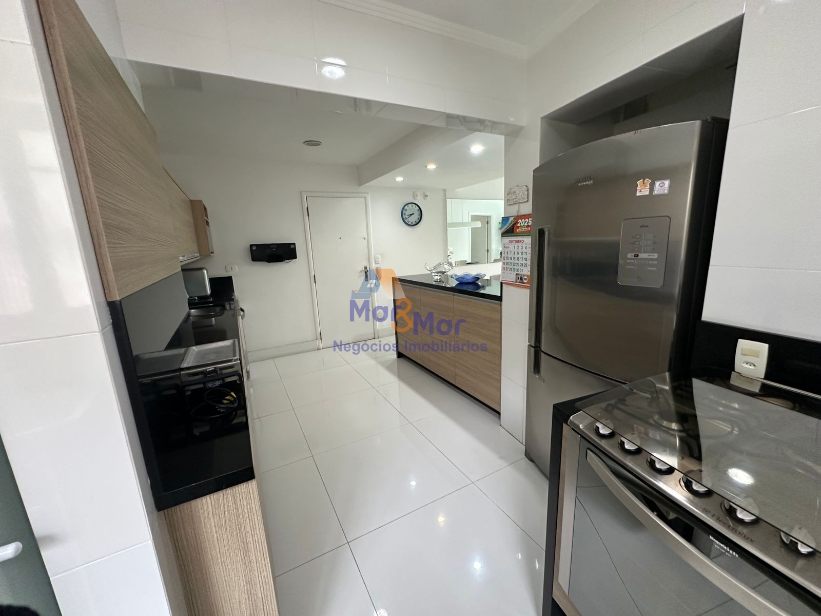 Apartamento Frente ao Mar-3-dormitorios-Pitangueiras