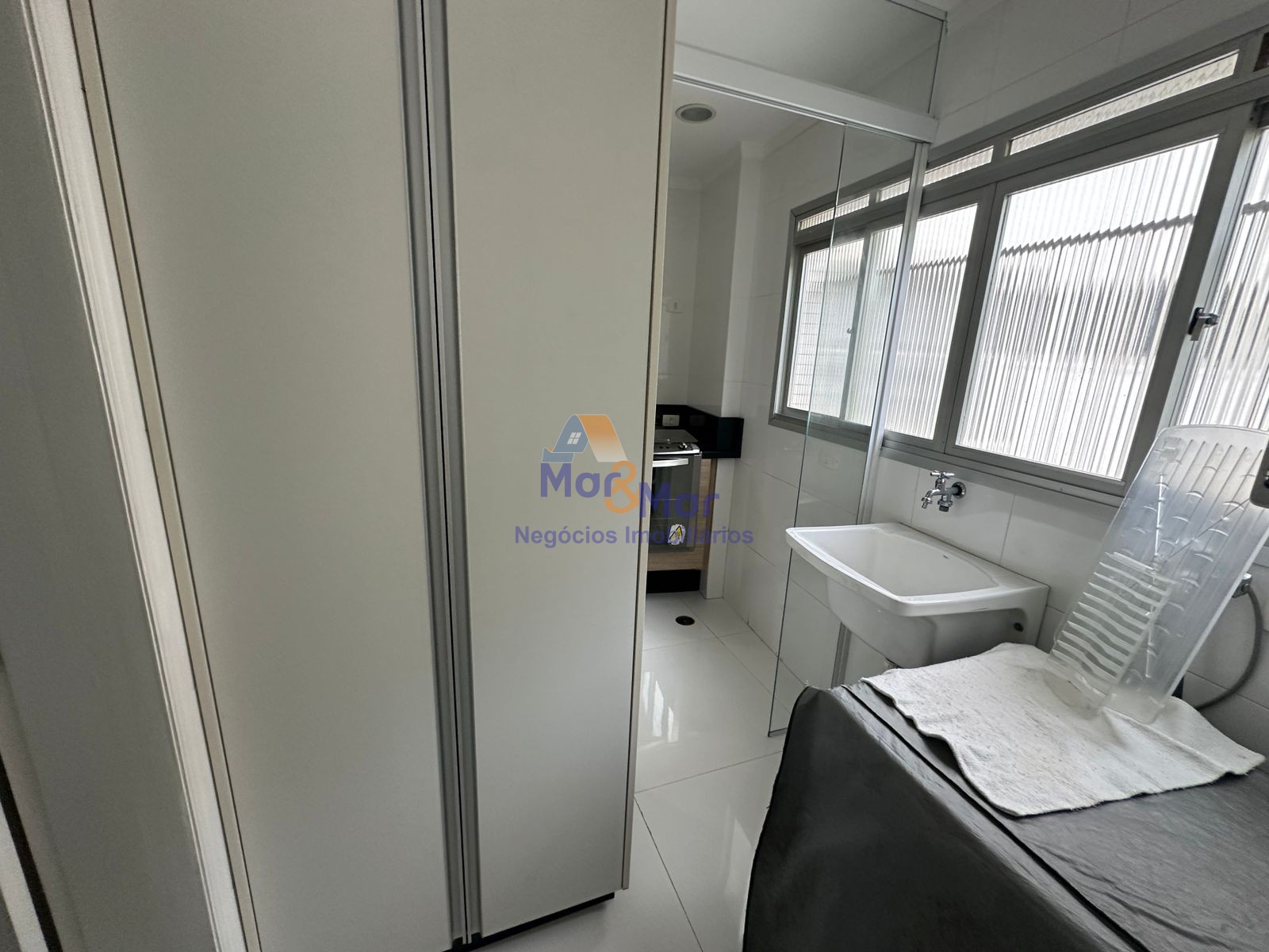 Apartamento Frente ao Mar-3-dormitorios-Pitangueiras