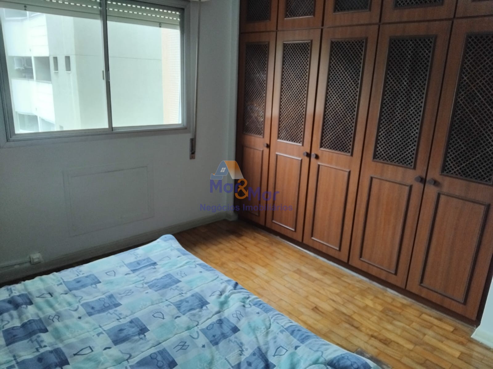 Apartamento na Praia das Astúrias, Guarujá - SP