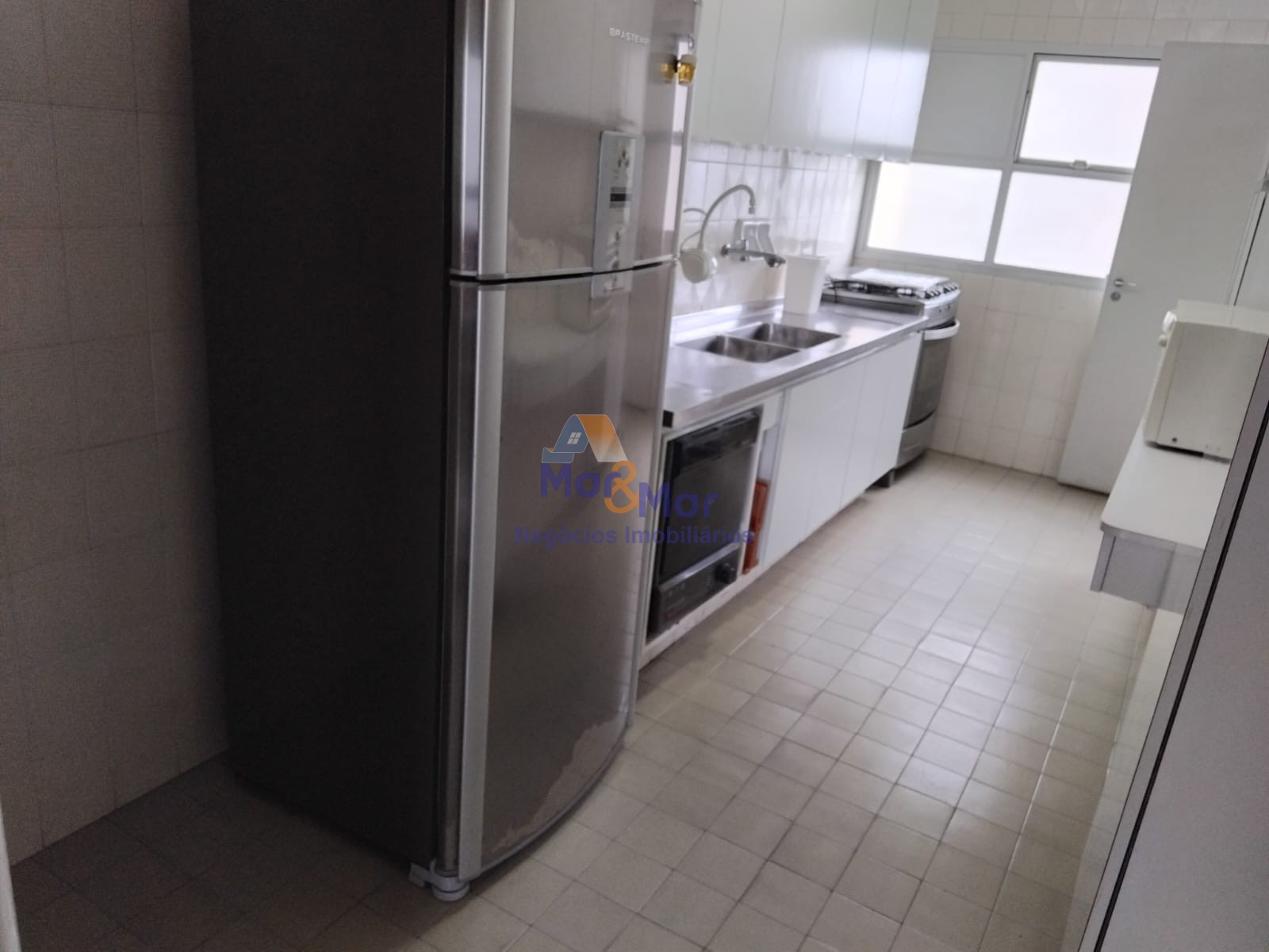 Apartamento na Praia das Astúrias, Guarujá - SP