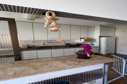 Apartamento na Praia da Enseada, Guarujá - SP