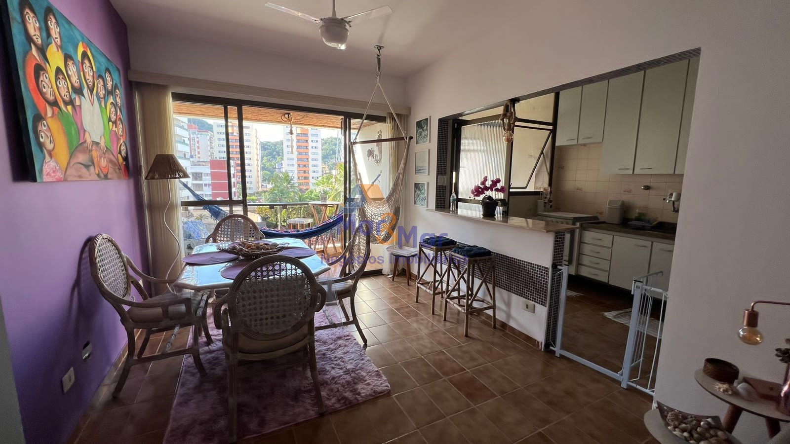 Apartamento na Praia da Enseada, Guarujá - SP