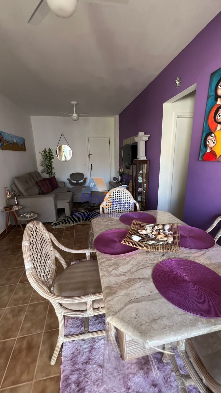 Apartamento na Praia da Enseada, Guarujá - SP