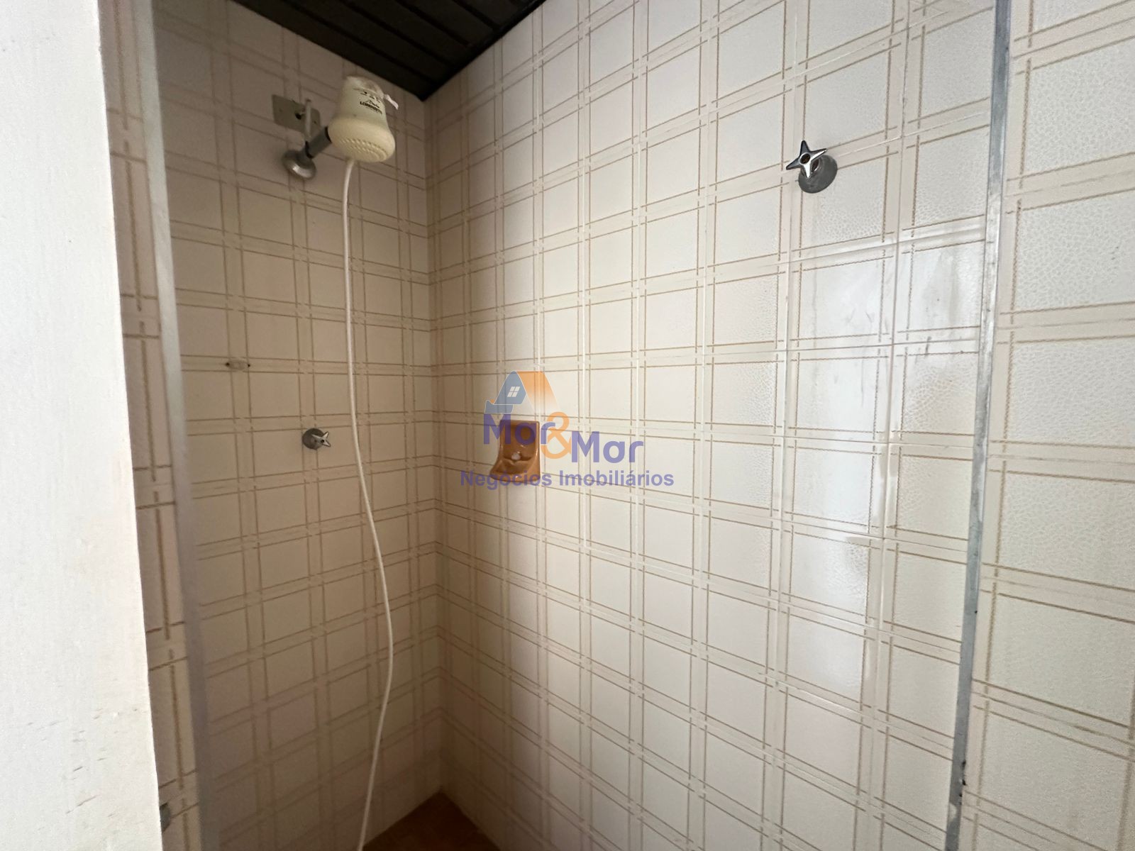 Apartamento Frente ao Mar nas Pitangueiras, Guarujá - SP