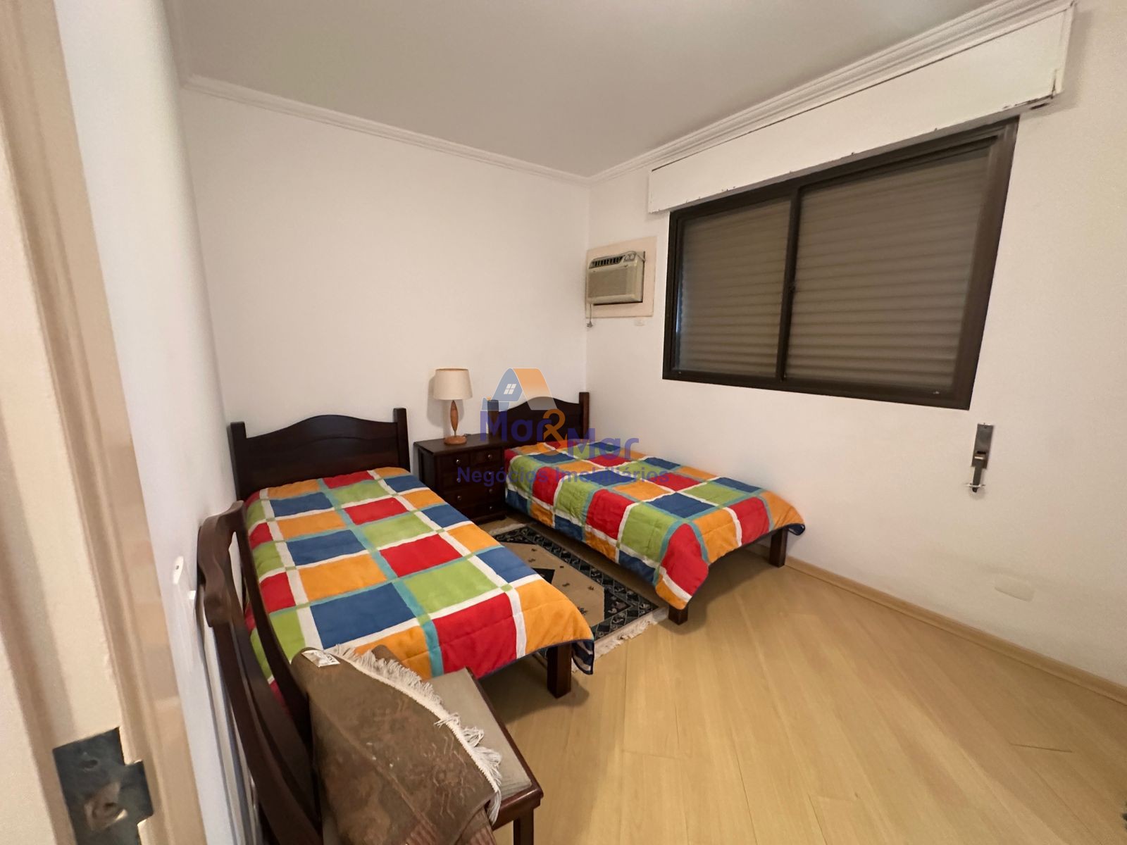 Apartamento Frente ao Mar nas Pitangueiras, Guarujá - SP