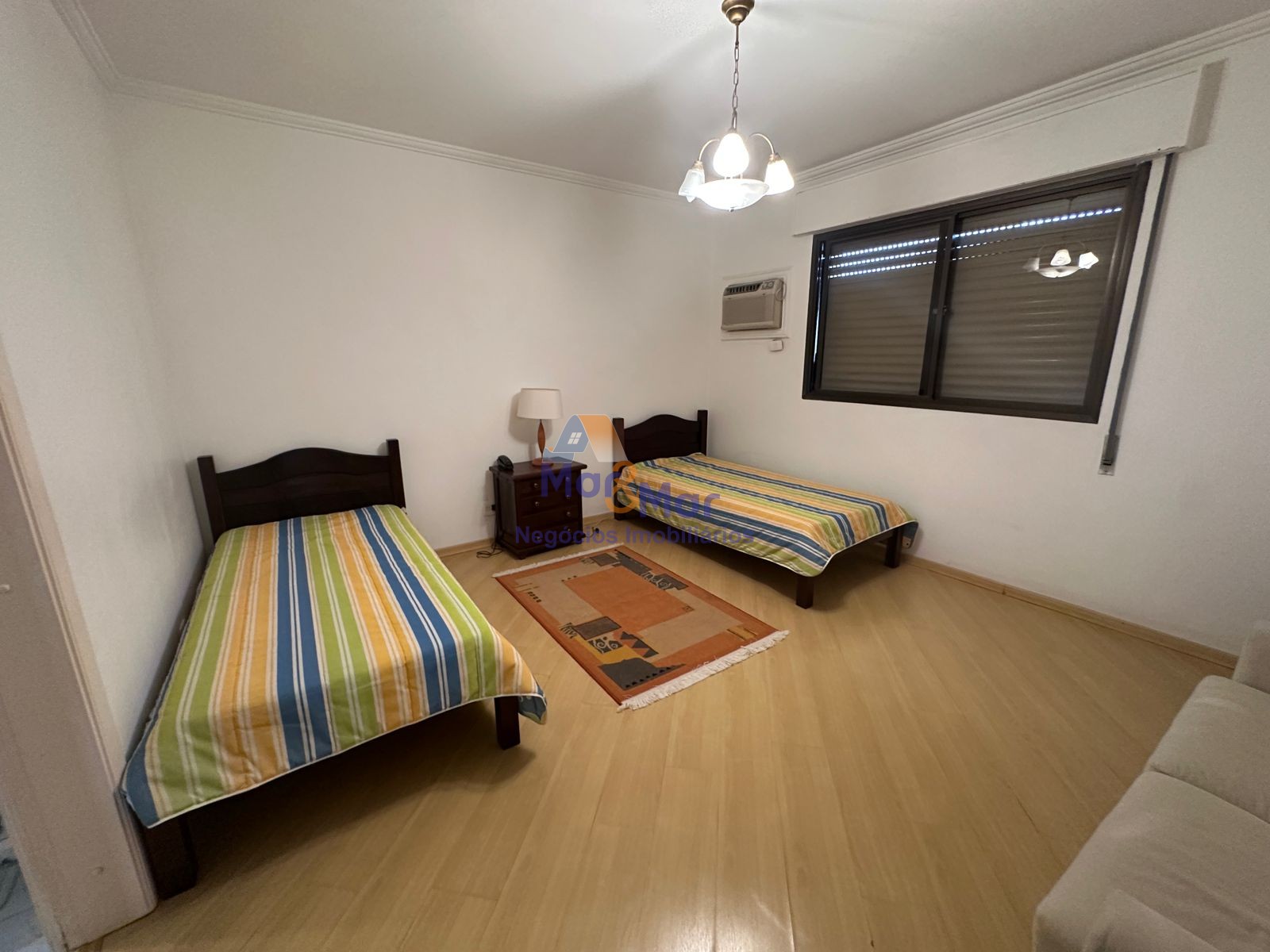 Apartamento Frente ao Mar nas Pitangueiras, Guarujá - SP