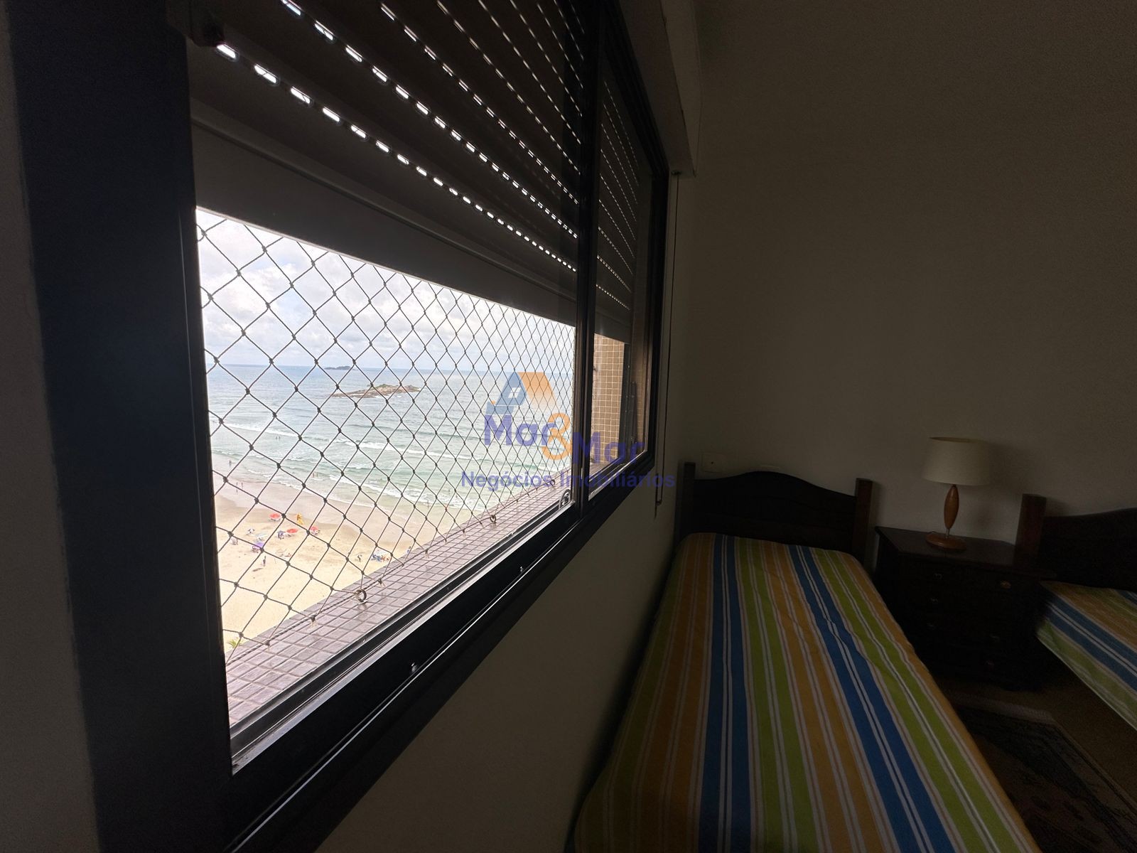 Apartamento Frente ao Mar nas Pitangueiras, Guarujá - SP