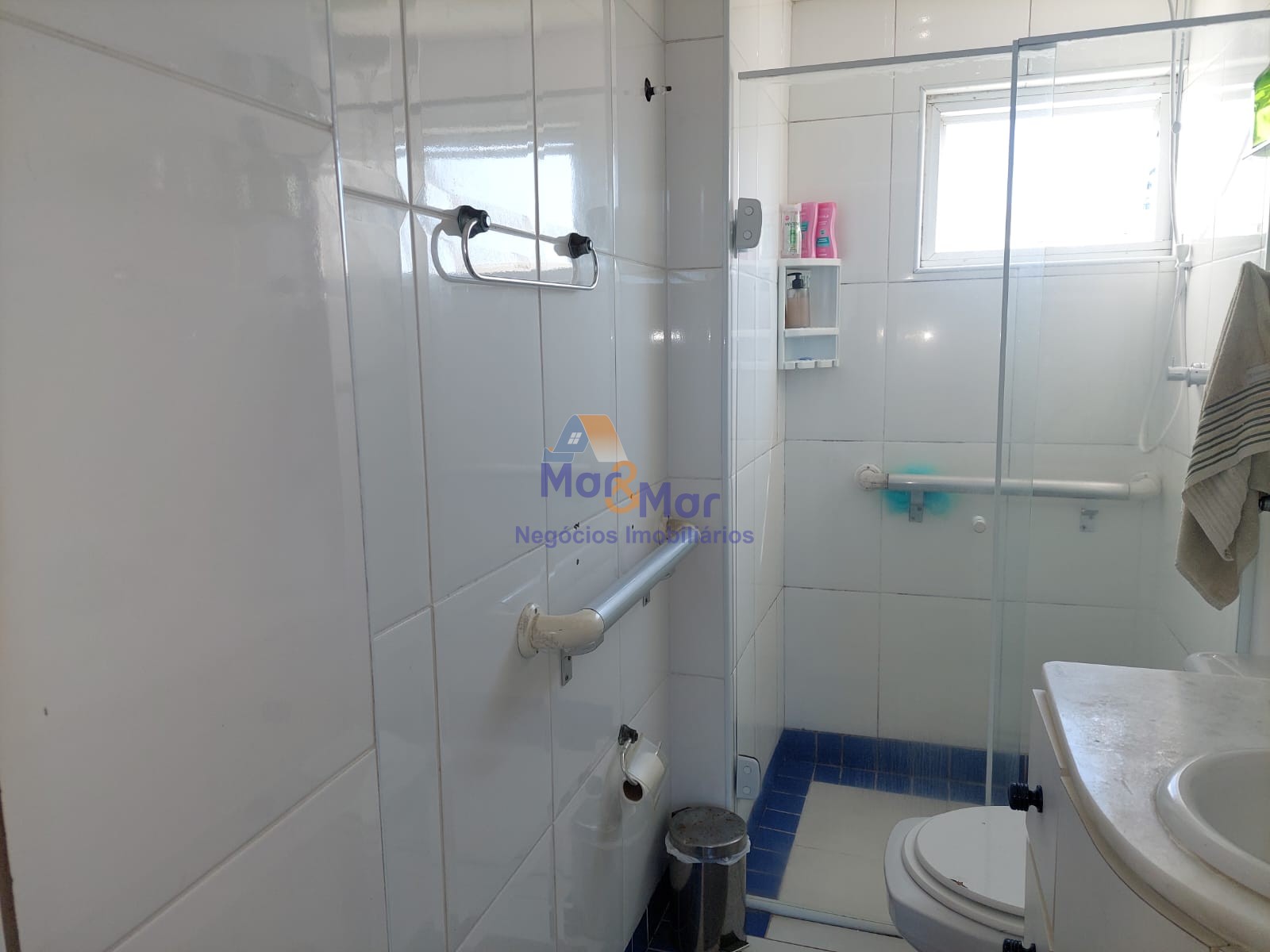 Cobertura Duplex localizada na praia da Pitangueiras!