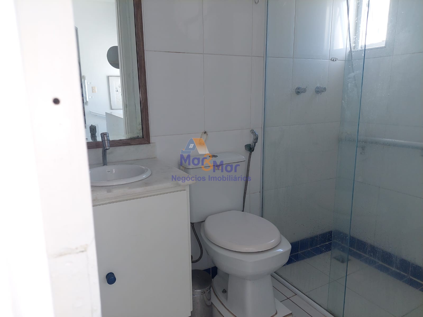 Cobertura Duplex localizada na praia da Pitangueiras!