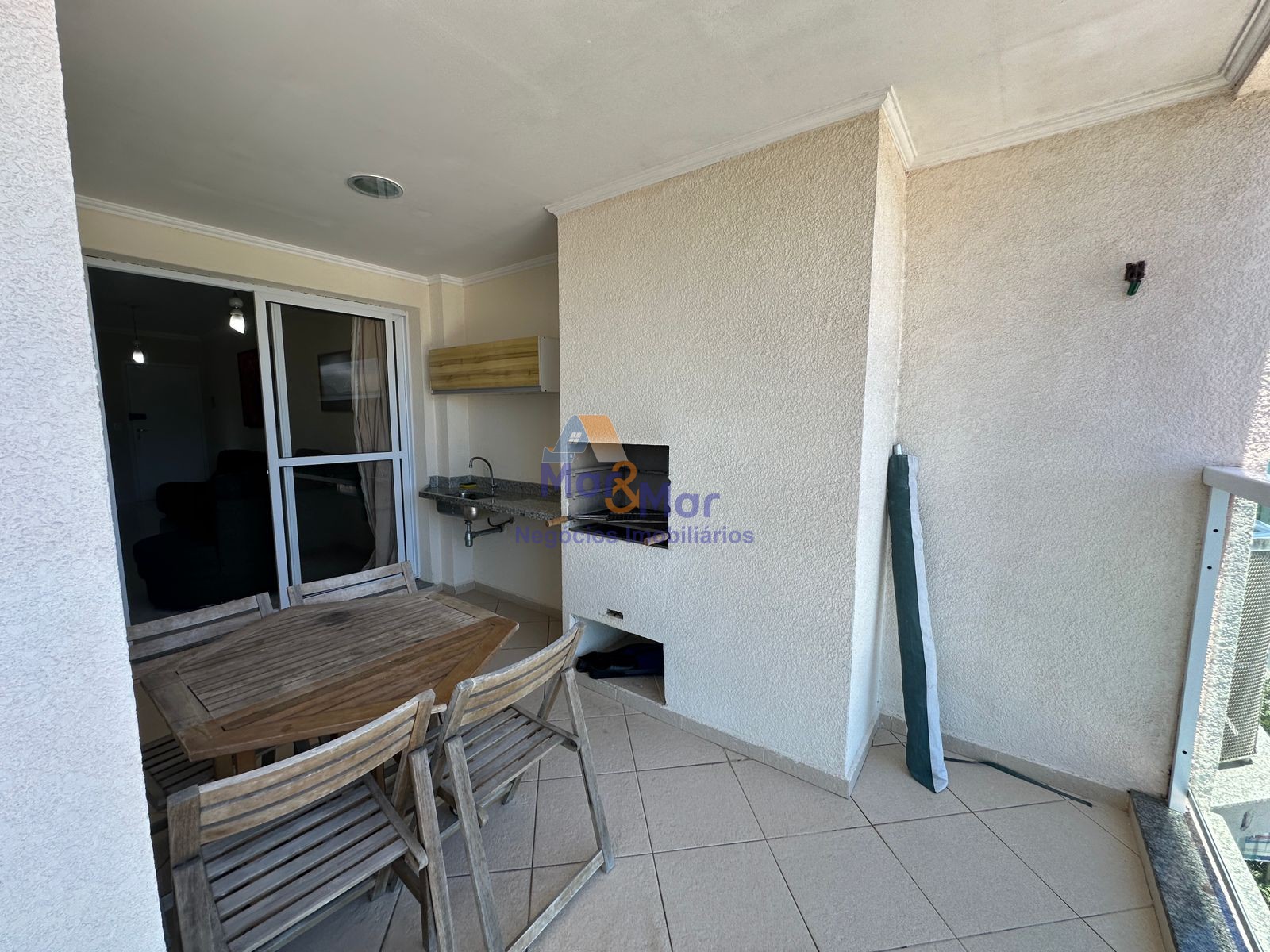 Apartamento na Praia das Astúrias, Guarujá - SP