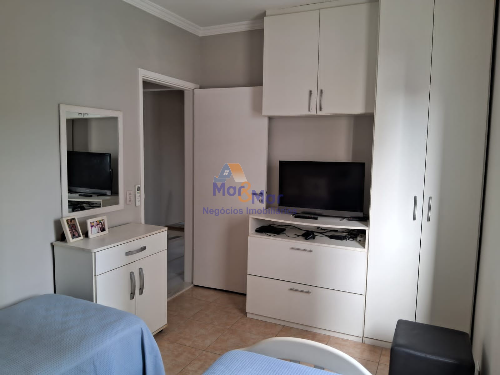 Apartamento na Praia das Astúrias, Guarujá - SP