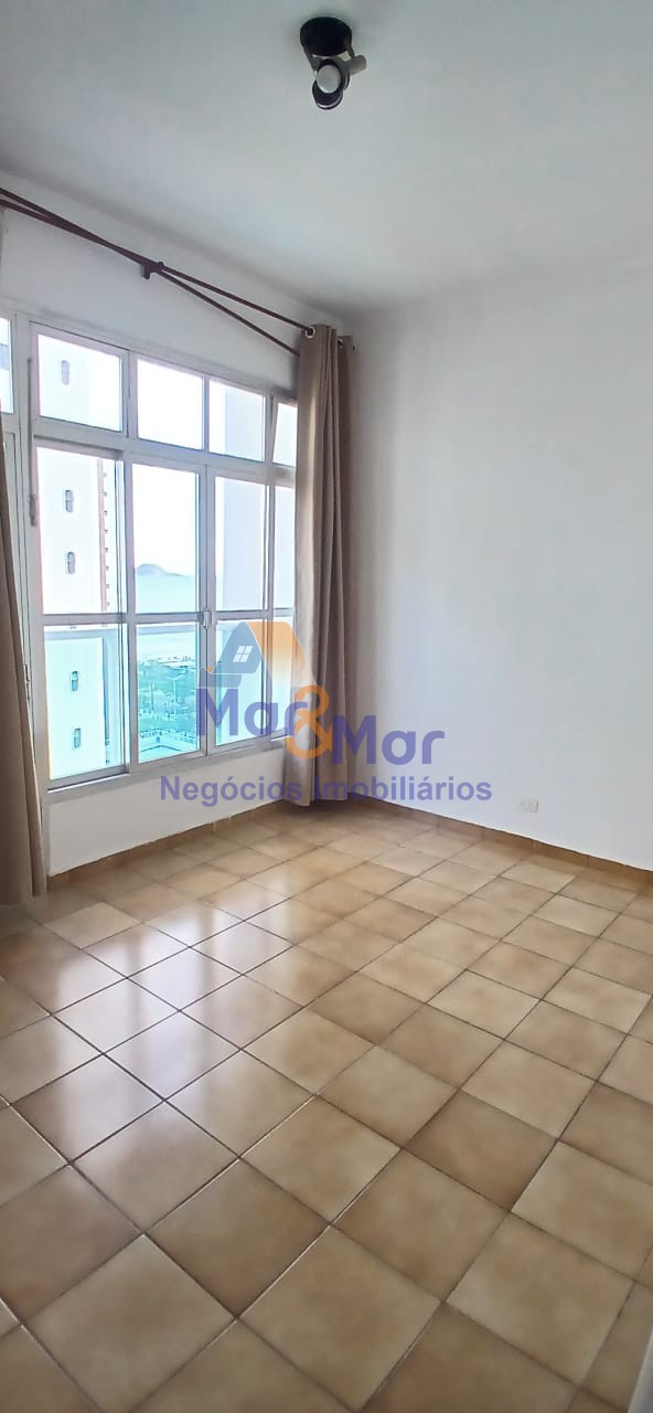 Apartamento na Praia das Pitangueiras, Guarujá - SP