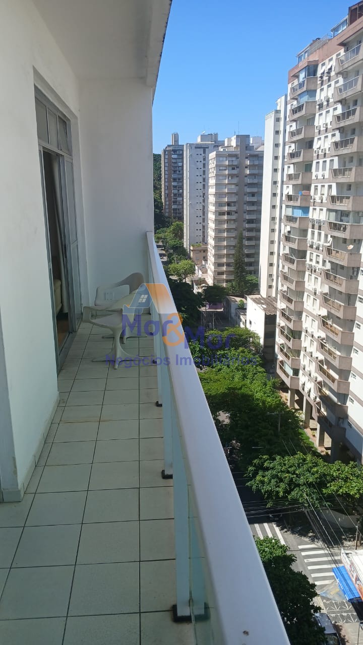 Apartamento na Praia das Pitangueiras, Guarujá - SP