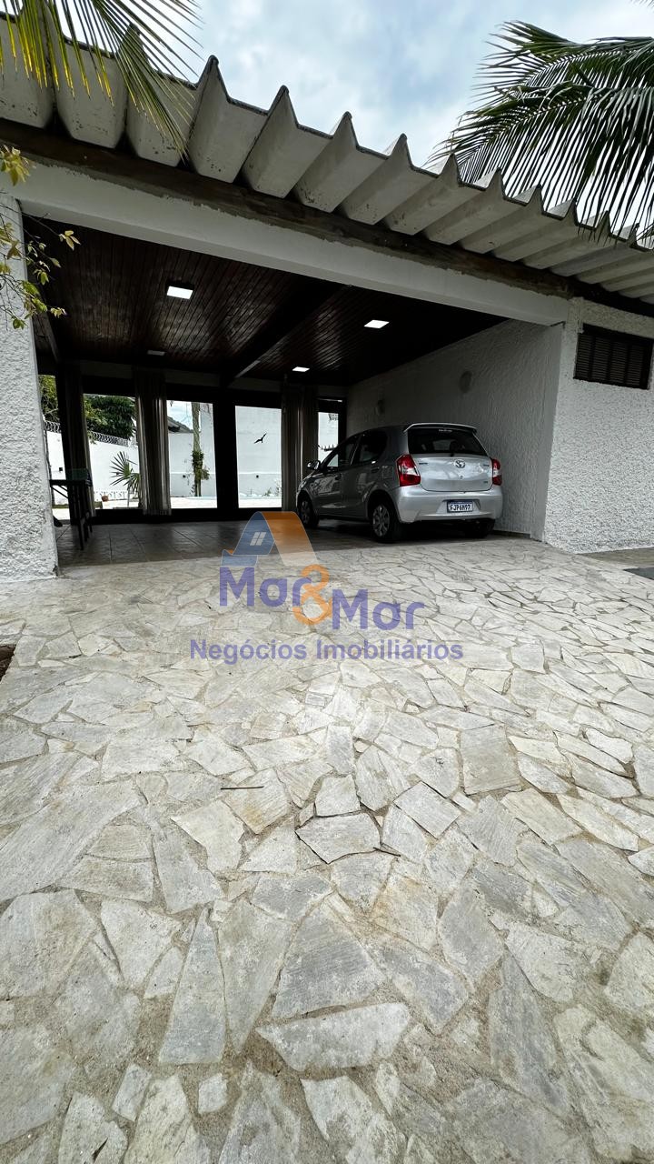 Casa na Praia do Guaiuba, Guarujá - SP