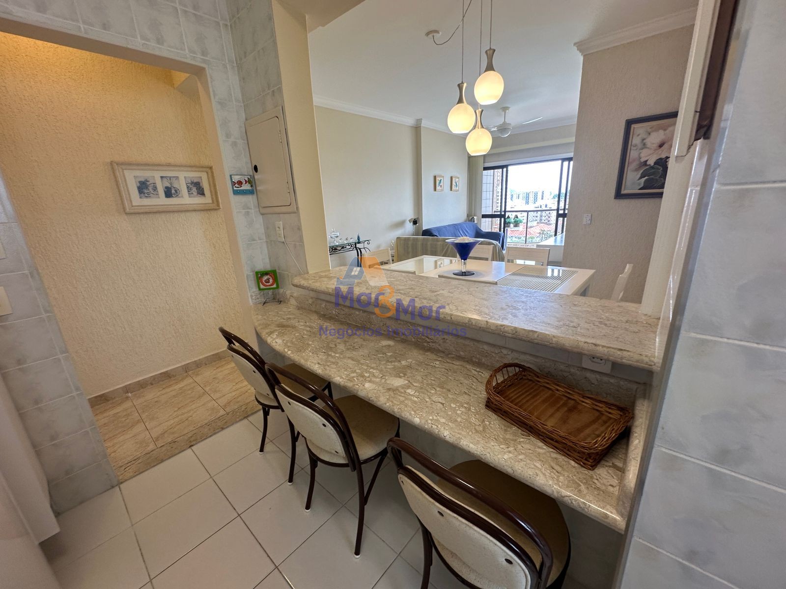 Apartamento na Praia da Enseada, Guarujá - SP