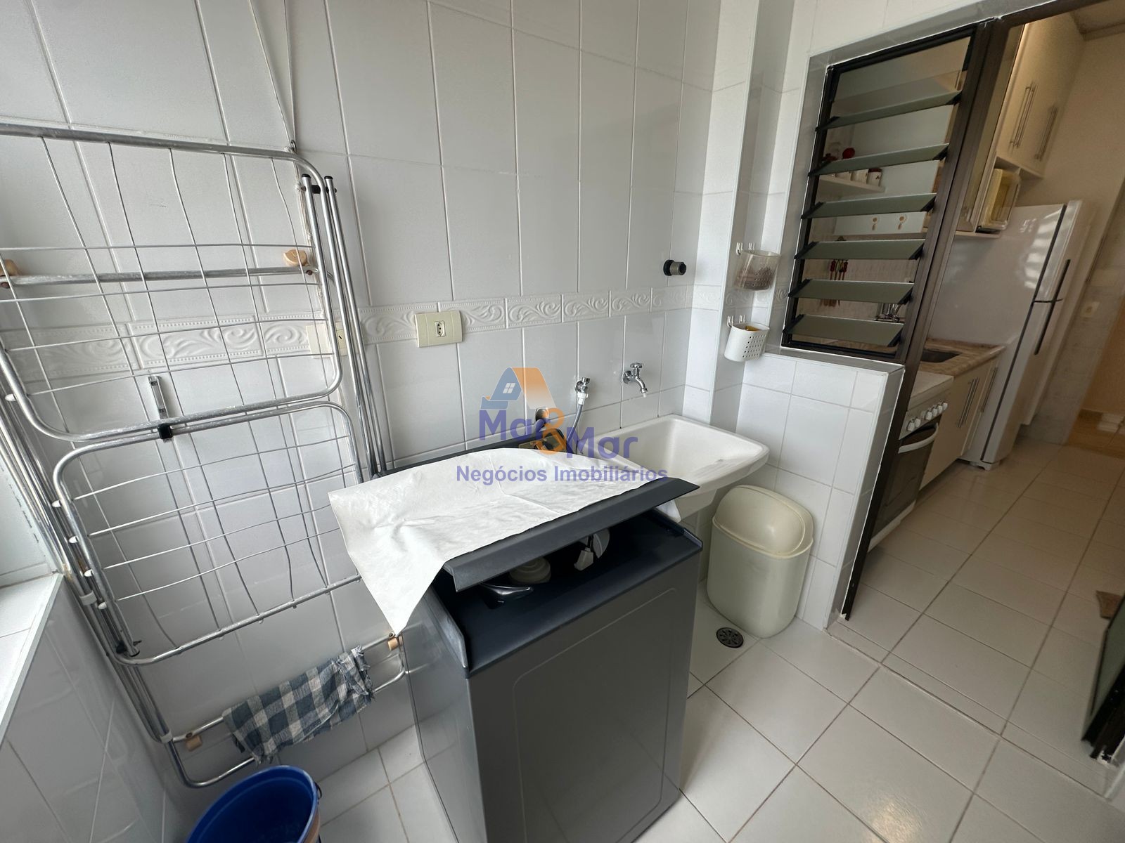 Apartamento na Praia da Enseada, Guarujá - SP