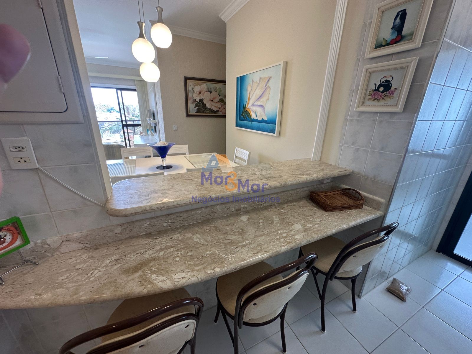 Apartamento na Praia da Enseada, Guarujá - SP