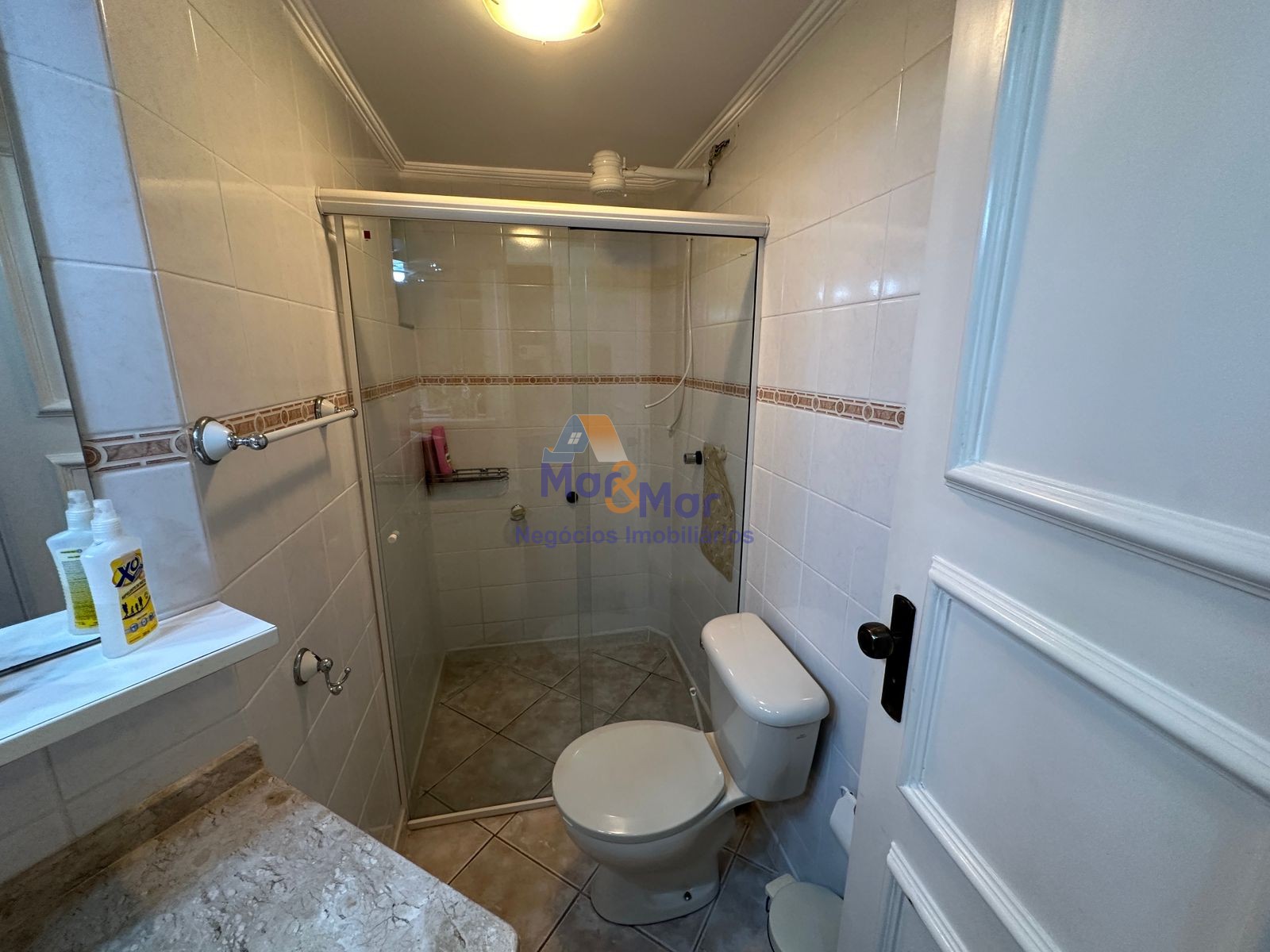 Apartamento na Praia da Enseada, Guarujá - SP