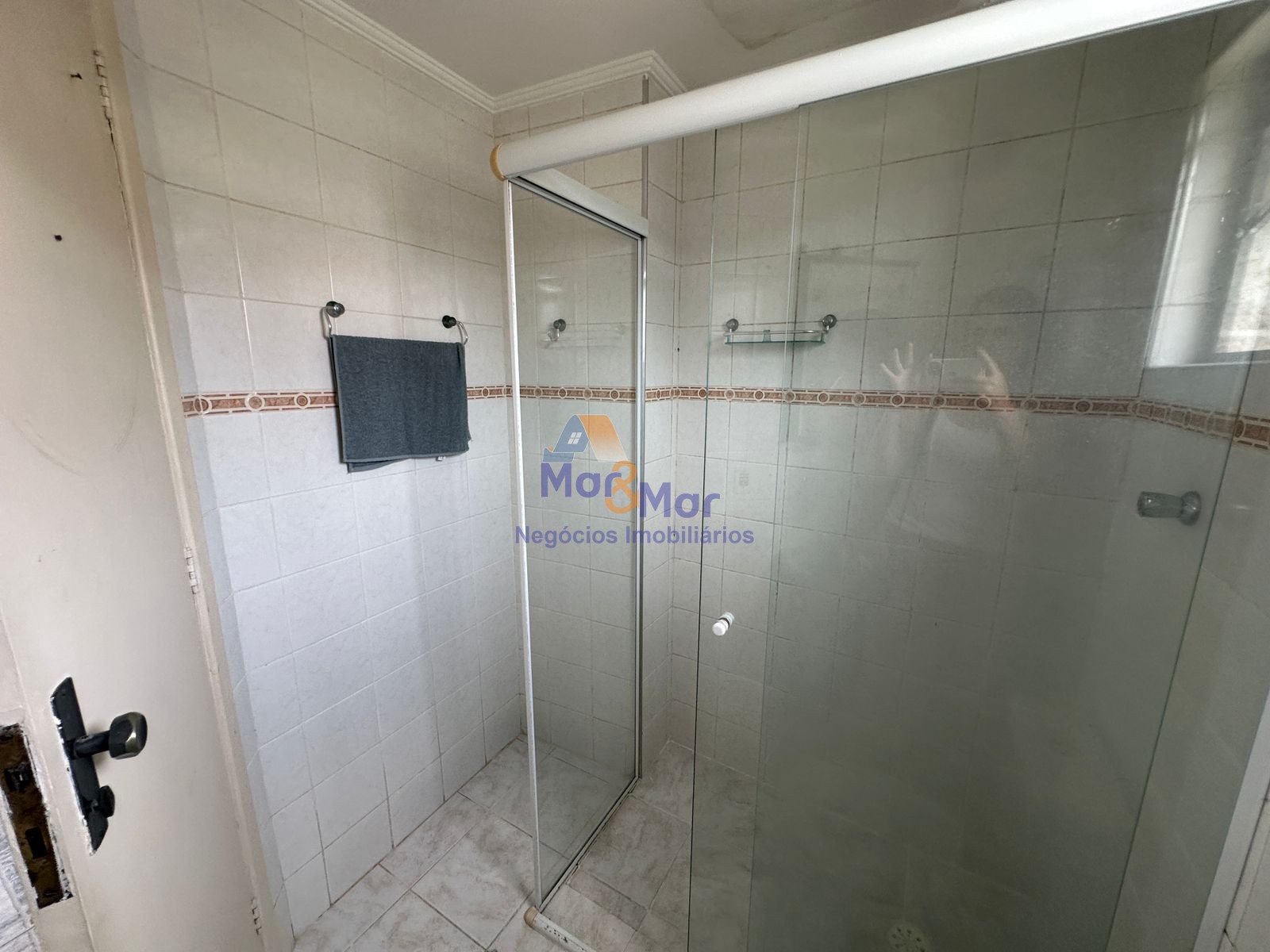 Apartamento na Praia da Enseada, Guarujá - SP