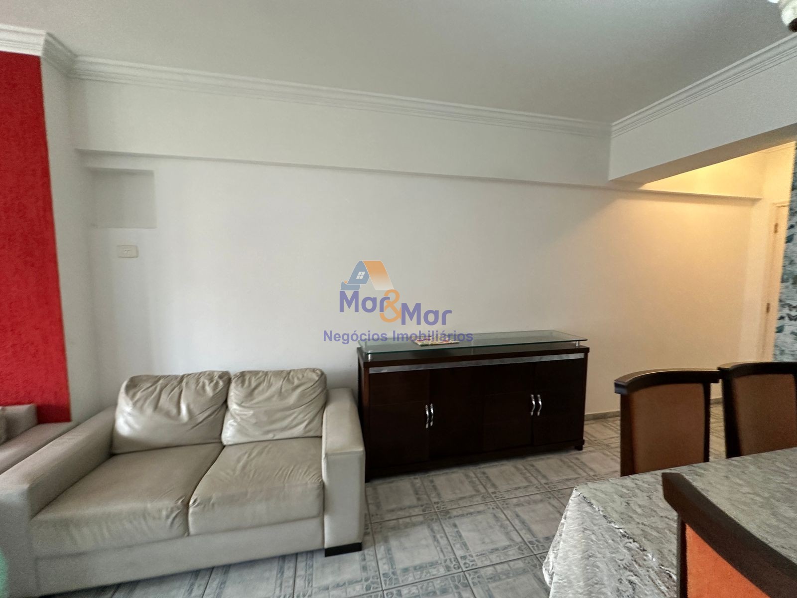 Apartamento na Praia da Enseada, Guarujá - SP