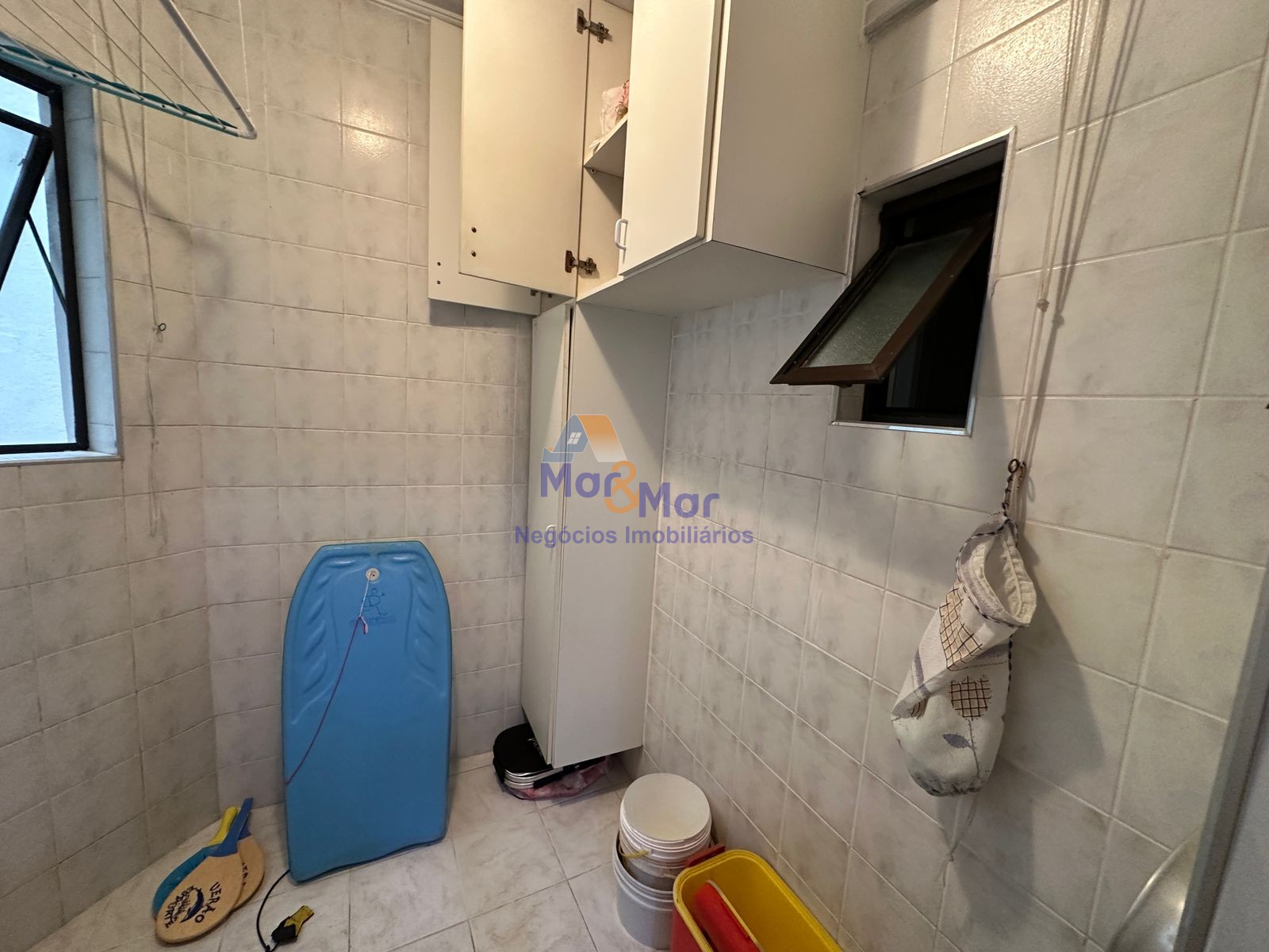 Apartamento na Praia da Enseada, Guarujá - SP