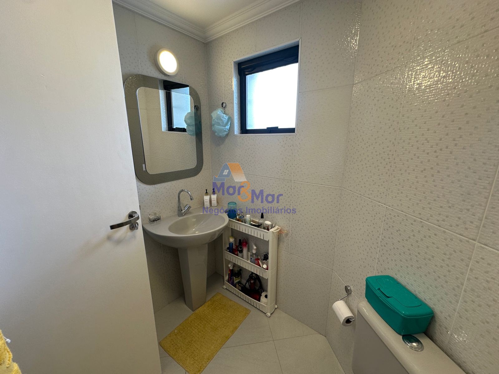 Apartamento na Praia da Enseada, Guarujá - SP
