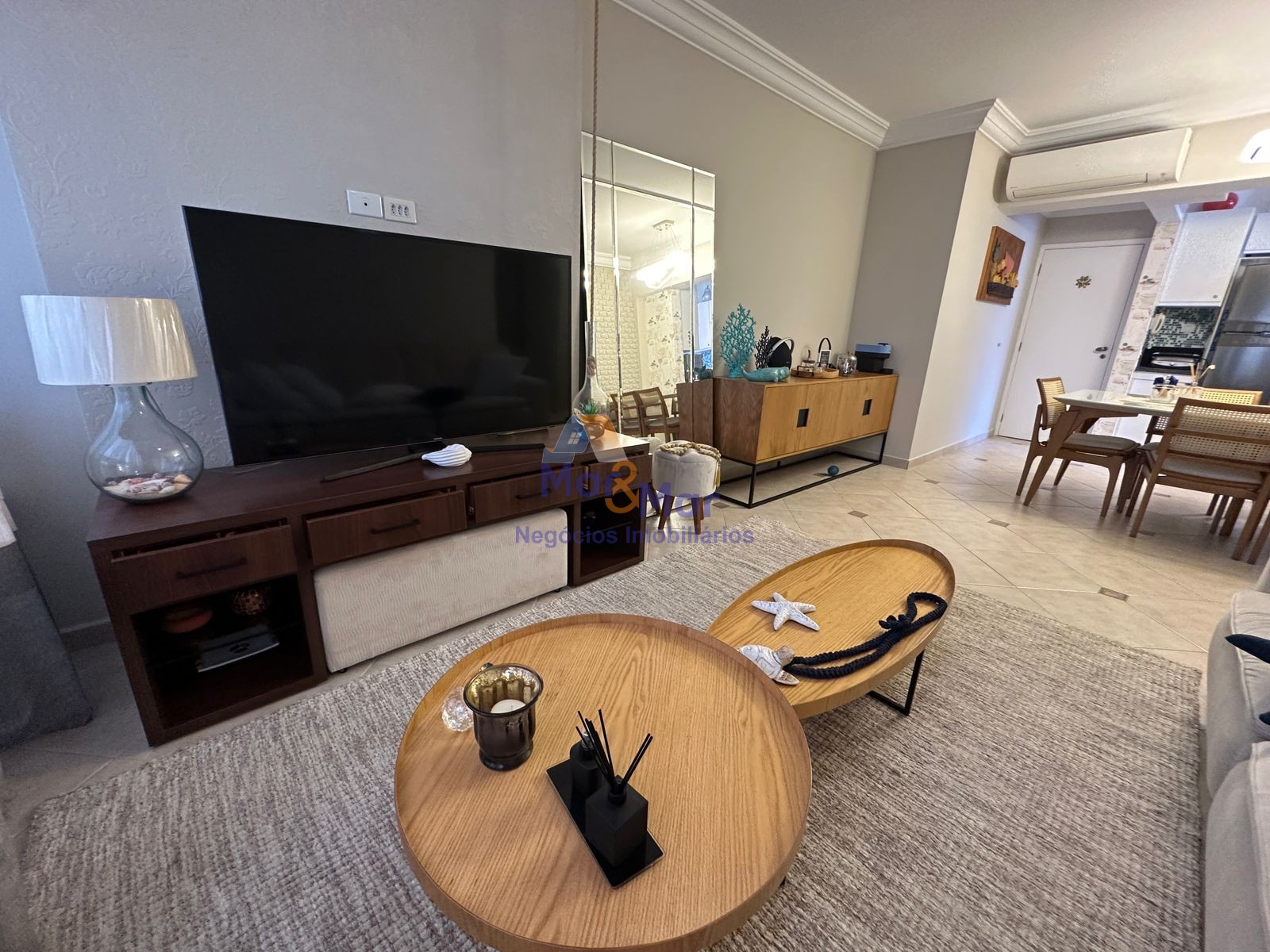 Apartamento na Praia da Enseada, Guarujá - SP