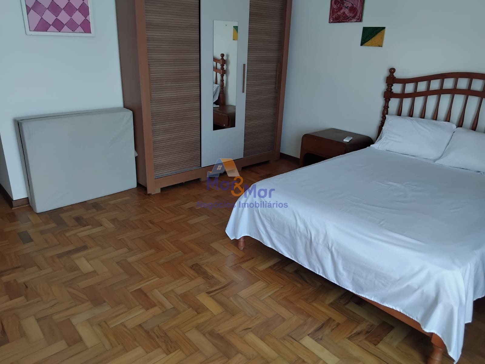Apartamento Frente ao Mar nas Pitangueiras, Guarujá - SP
