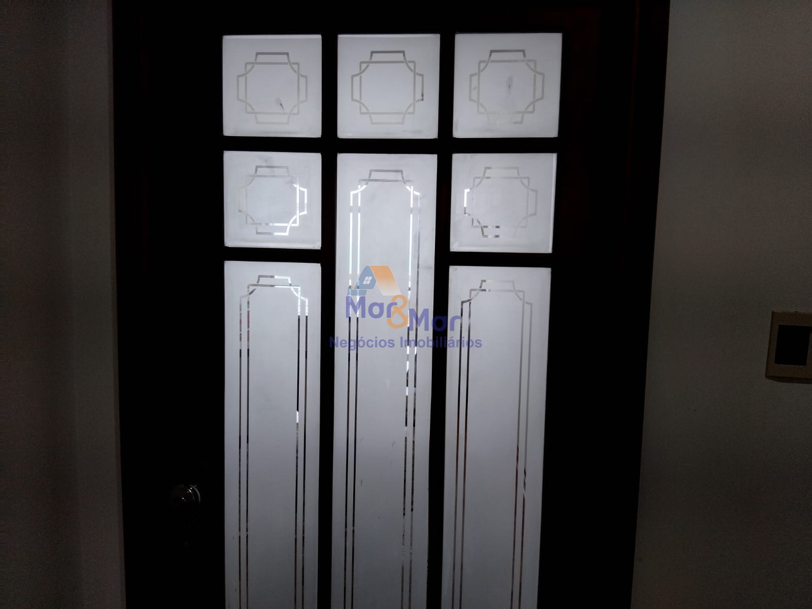 Apartamento Frente ao Mar nas Pitangueiras, Guarujá - SP