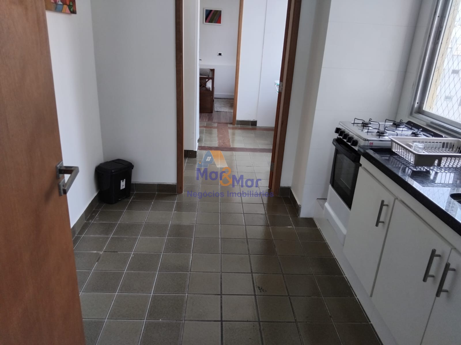 Apartamento Frente ao Mar nas Pitangueiras, Guarujá - SP