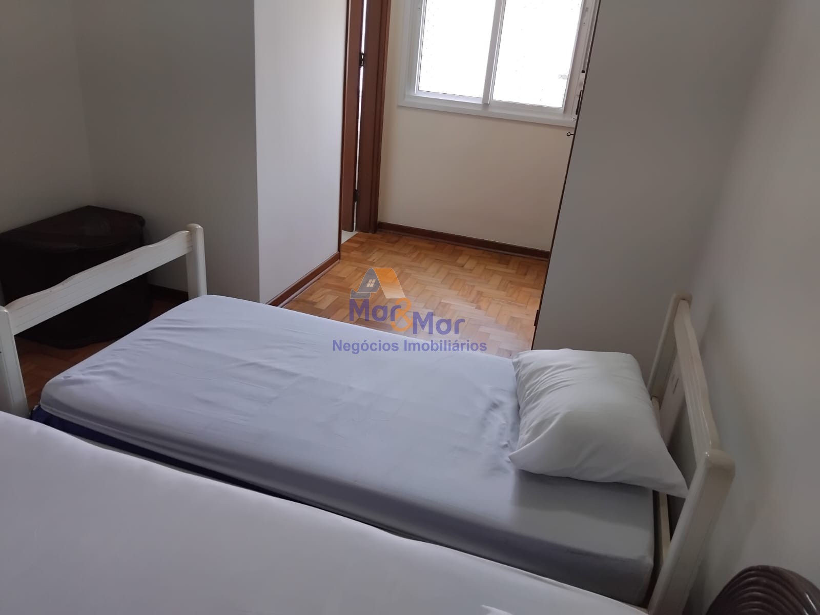 Apartamento Frente ao Mar nas Pitangueiras, Guarujá - SP