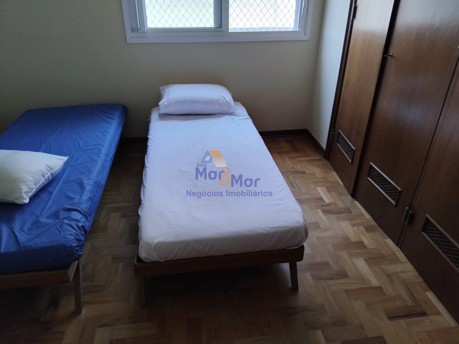 Apartamento Frente ao Mar nas Pitangueiras, Guarujá - SP