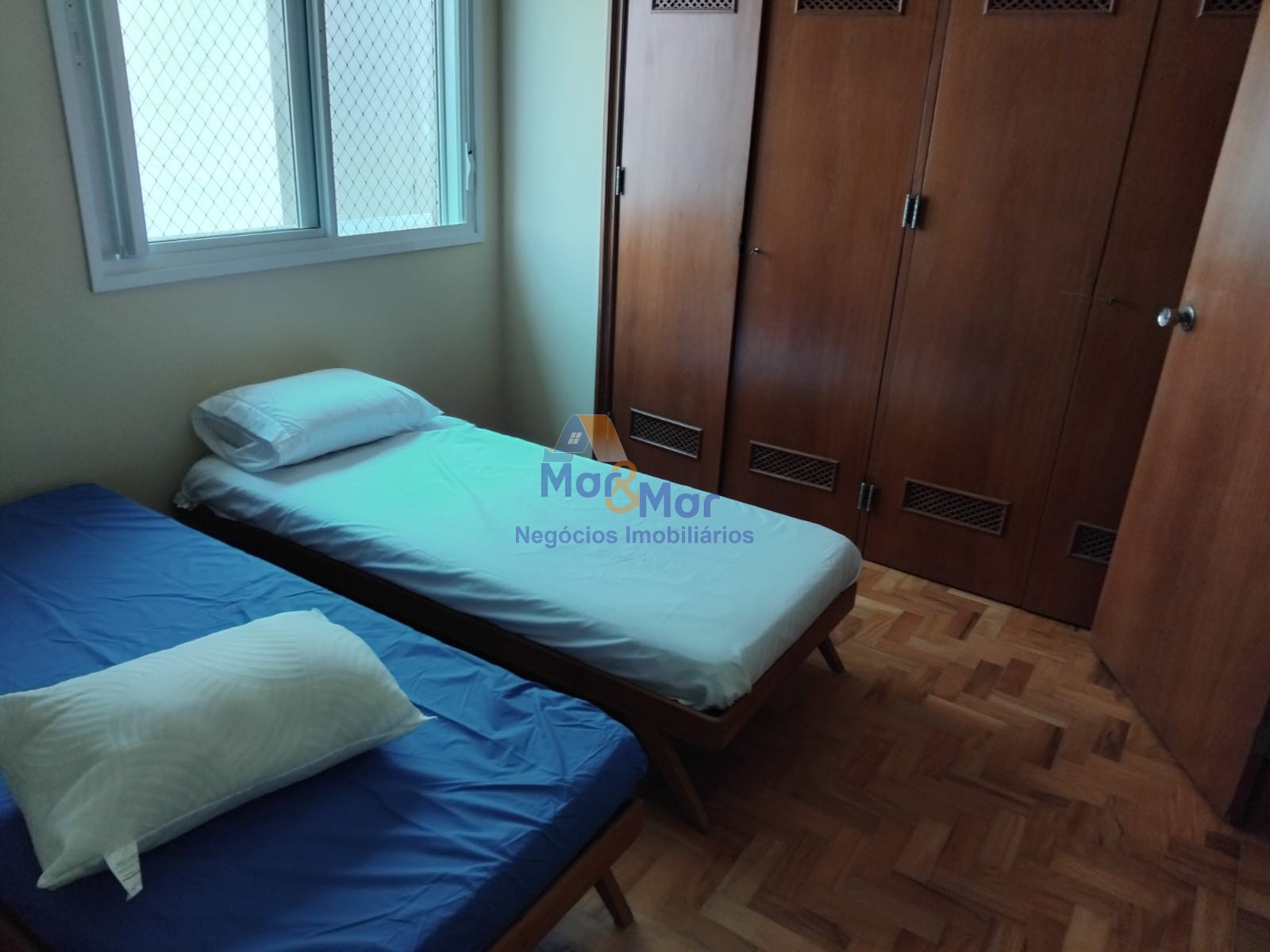 Apartamento Frente ao Mar nas Pitangueiras, Guarujá - SP