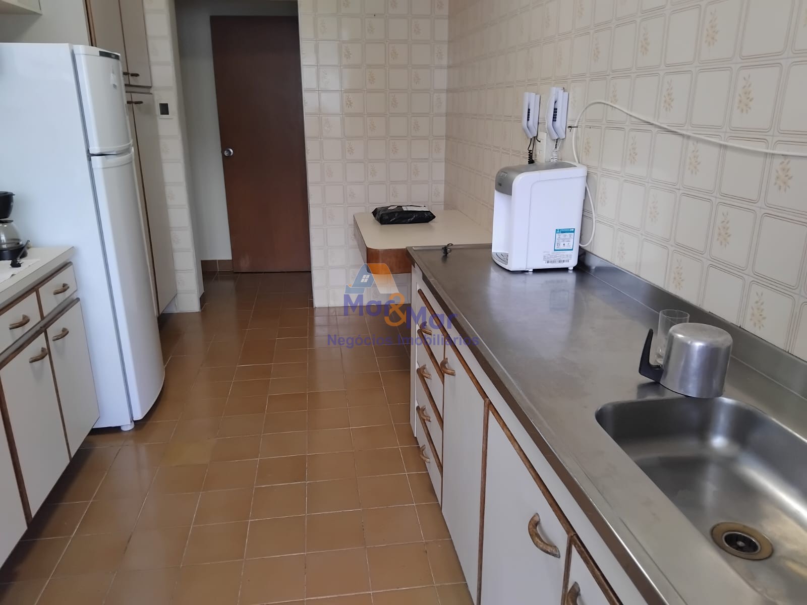 Apartamento Frente ao Mar nas Pitangueiras, Guarujá - SP