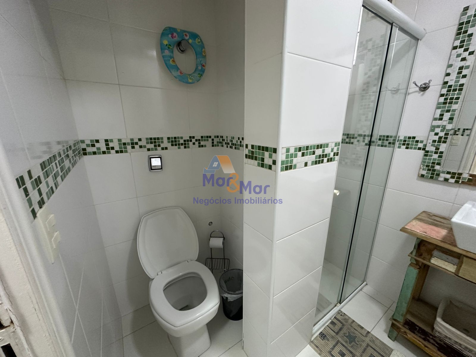 Apartamento Frente ao Mar, Pitangueiras, Guarujá - SP