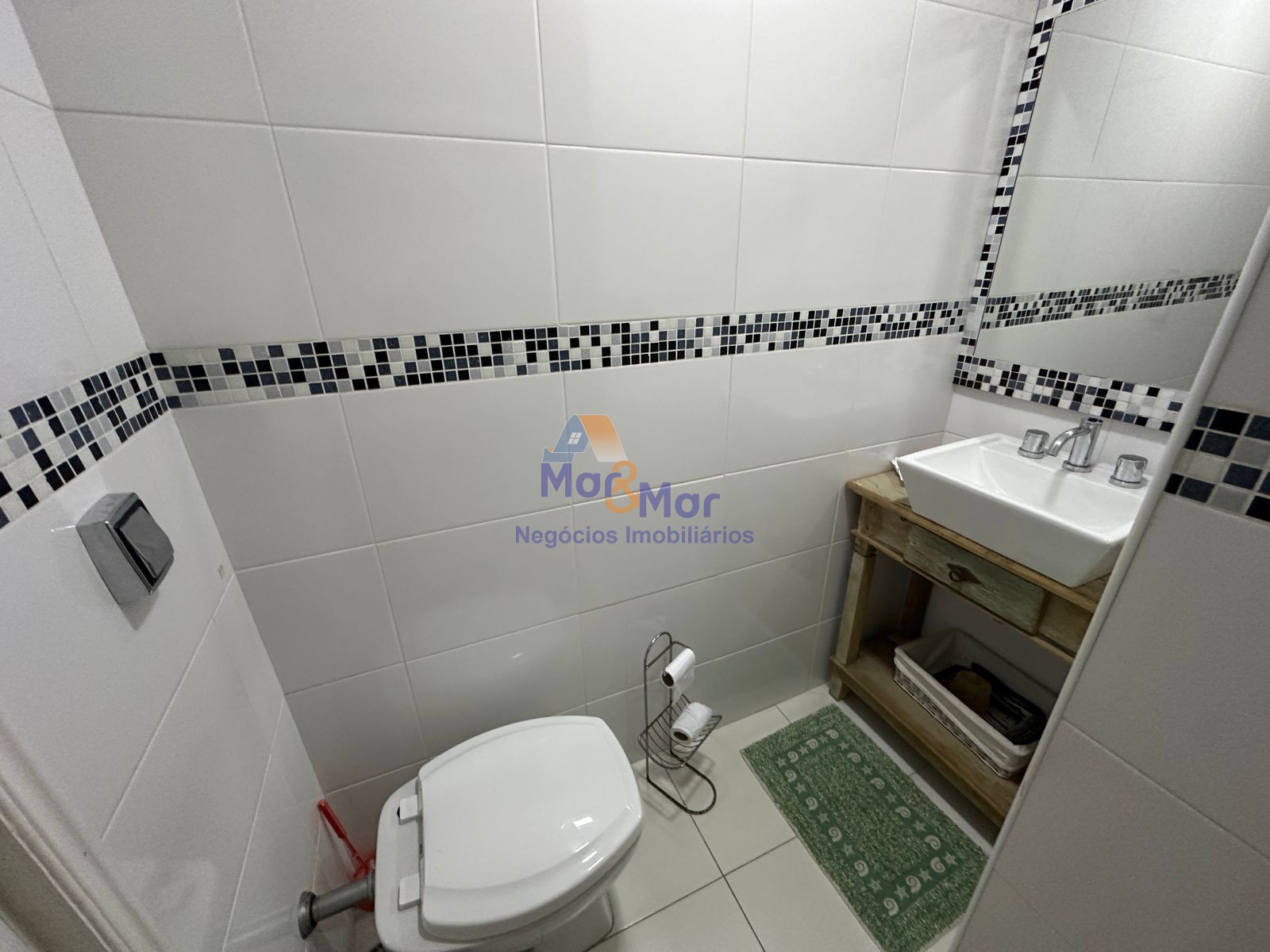 Apartamento Frente ao Mar, Pitangueiras, Guarujá - SP
