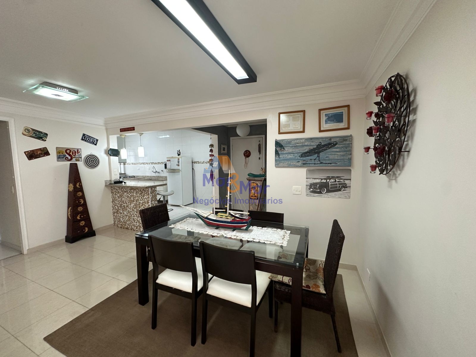 Apartamento Frente ao Mar, Pitangueiras, Guarujá - SP