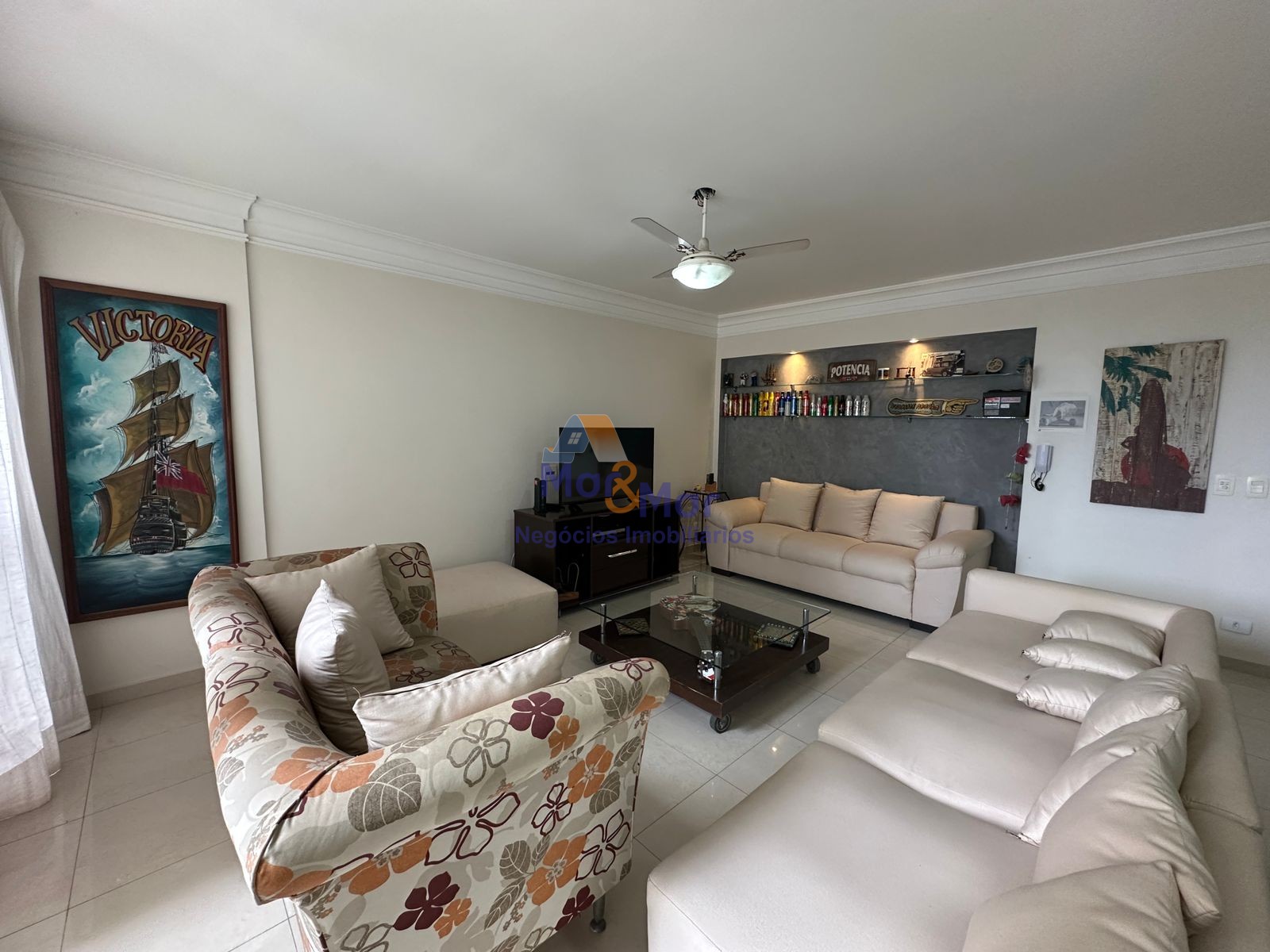 Apartamento Frente ao Mar, Pitangueiras, Guarujá - SP