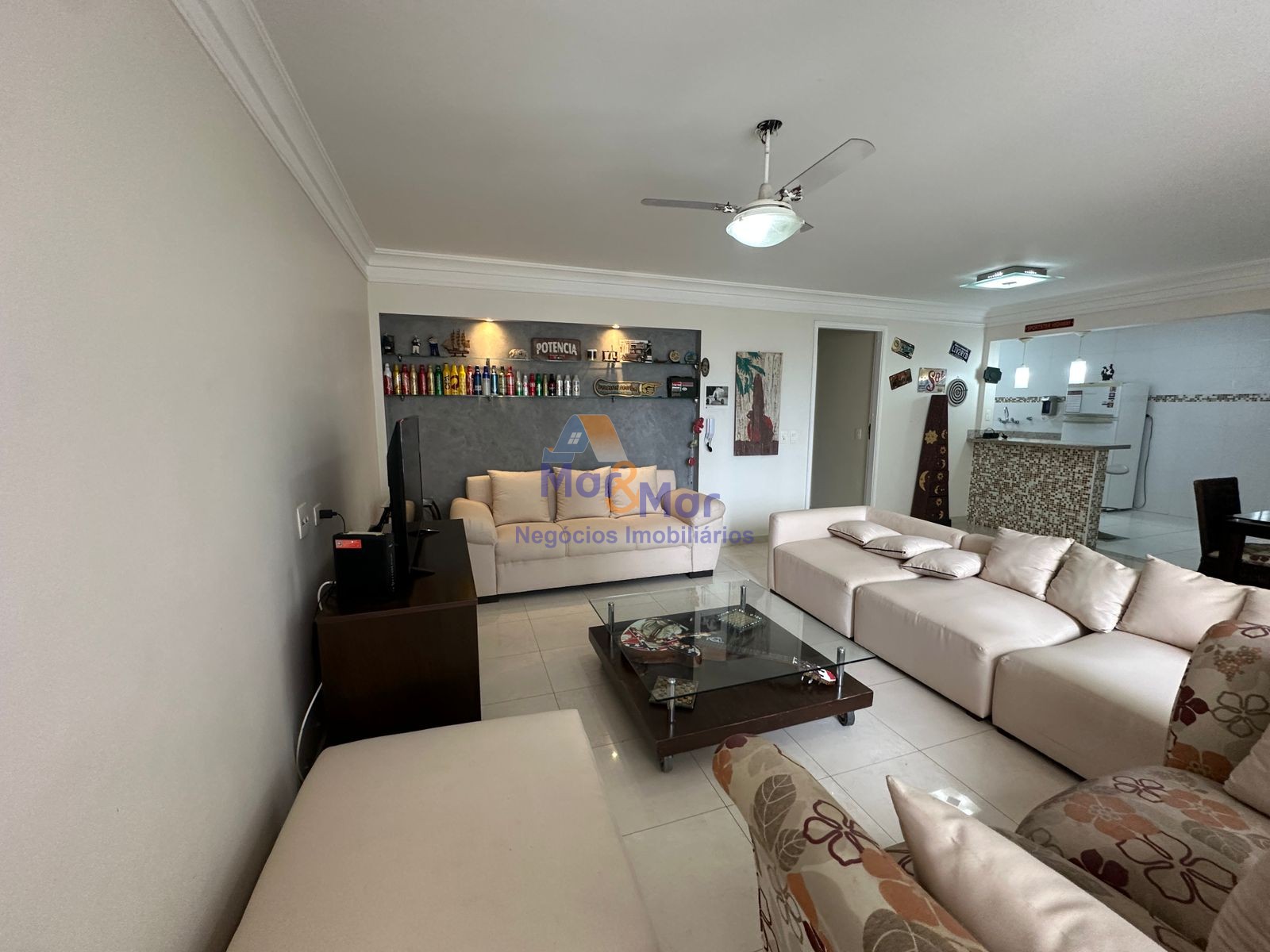 Apartamento Frente ao Mar, Pitangueiras, Guarujá - SP