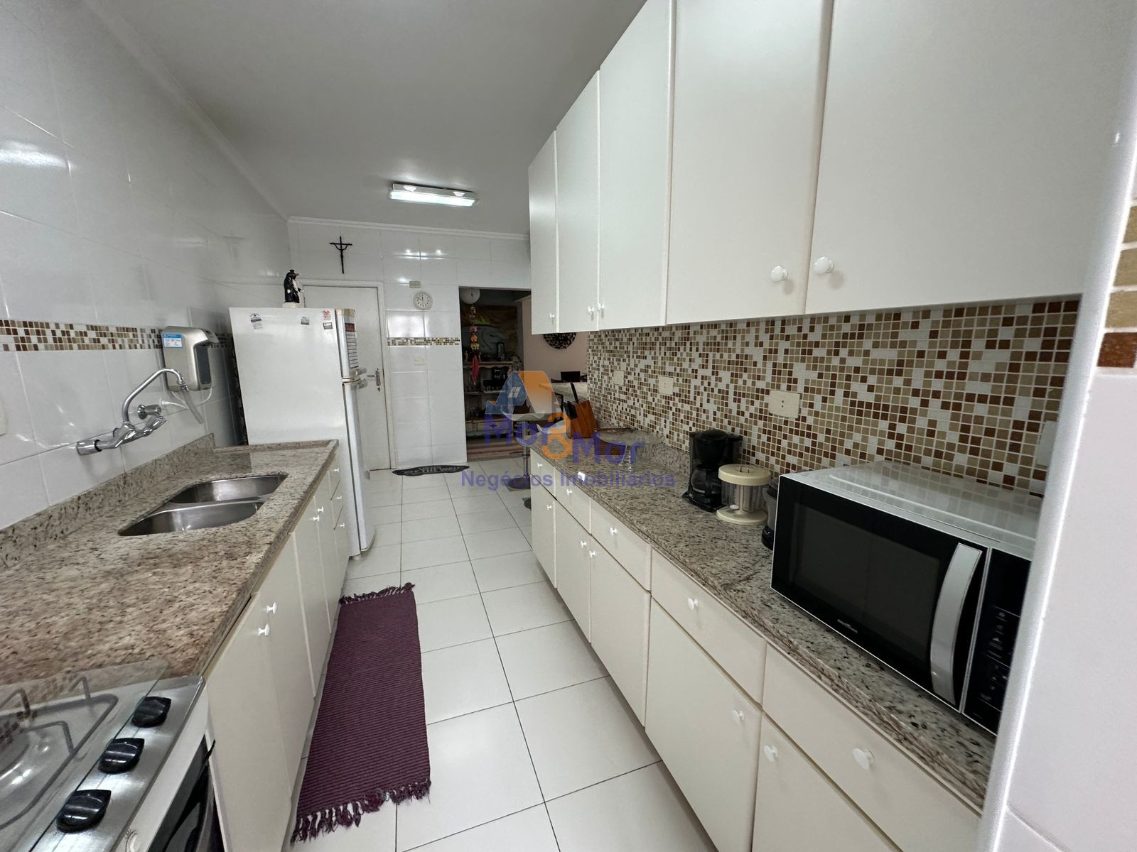 Apartamento Frente ao Mar, Pitangueiras, Guarujá - SP