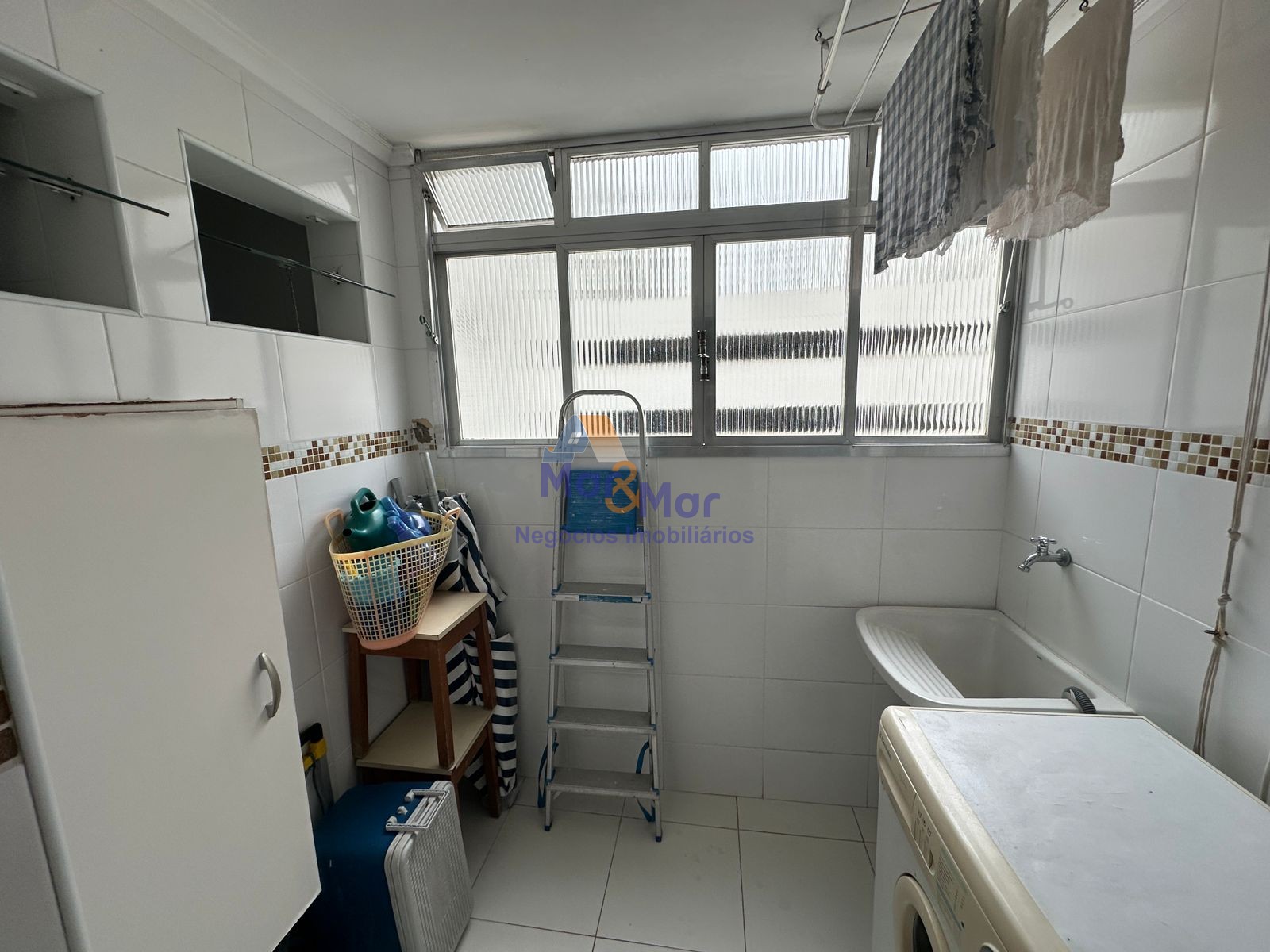 Apartamento Frente ao Mar, Pitangueiras, Guarujá - SP