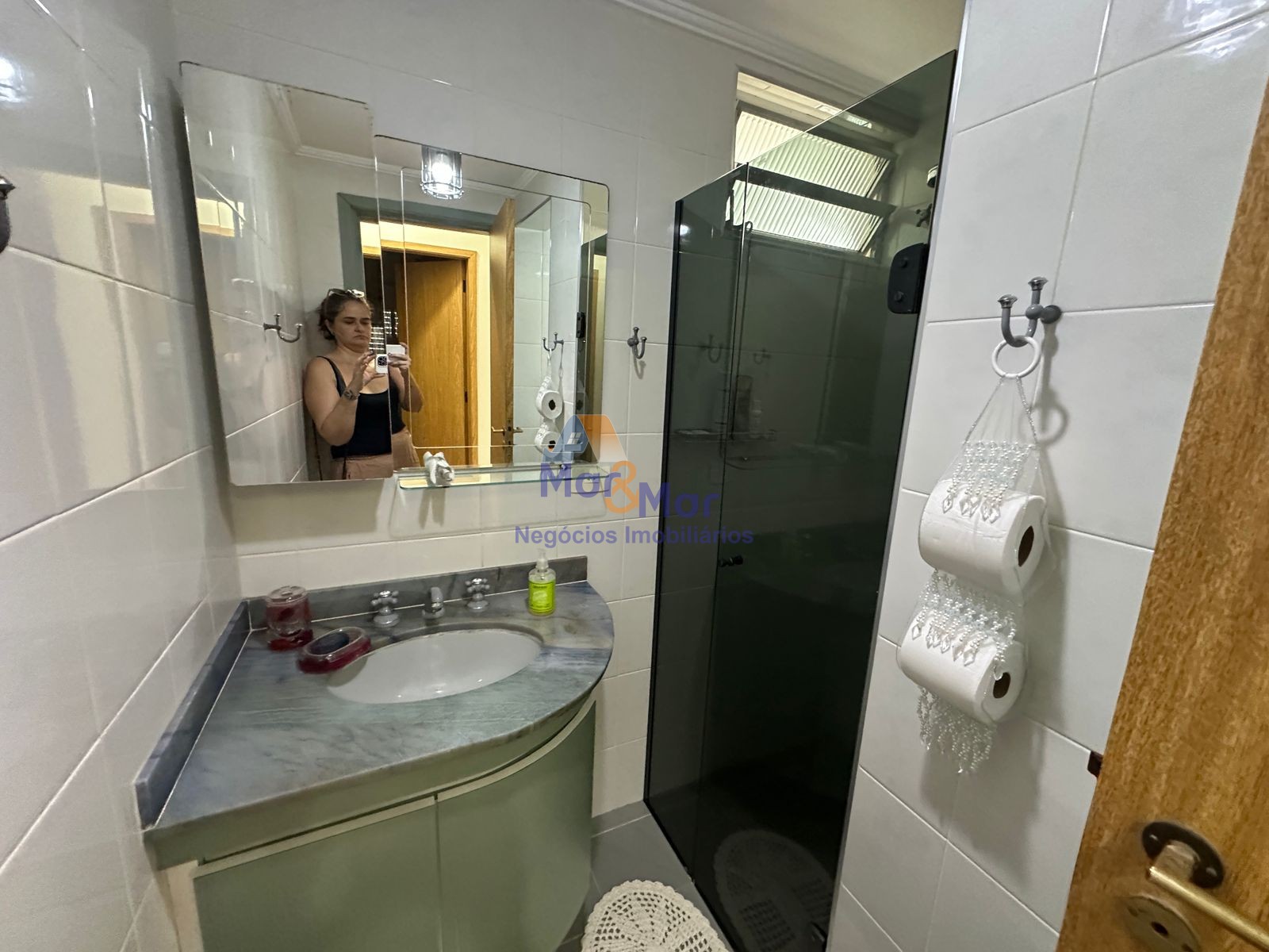 Apartamento Frente ao Mar, Praia Pitangueiras, Guarujá - SP