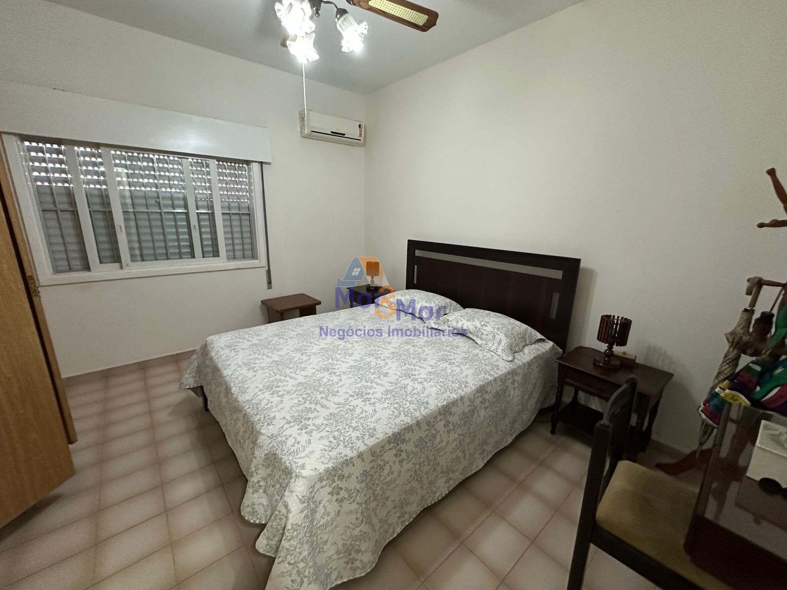 Apartamento Frente ao Mar, Praia Pitangueiras, Guarujá - SP