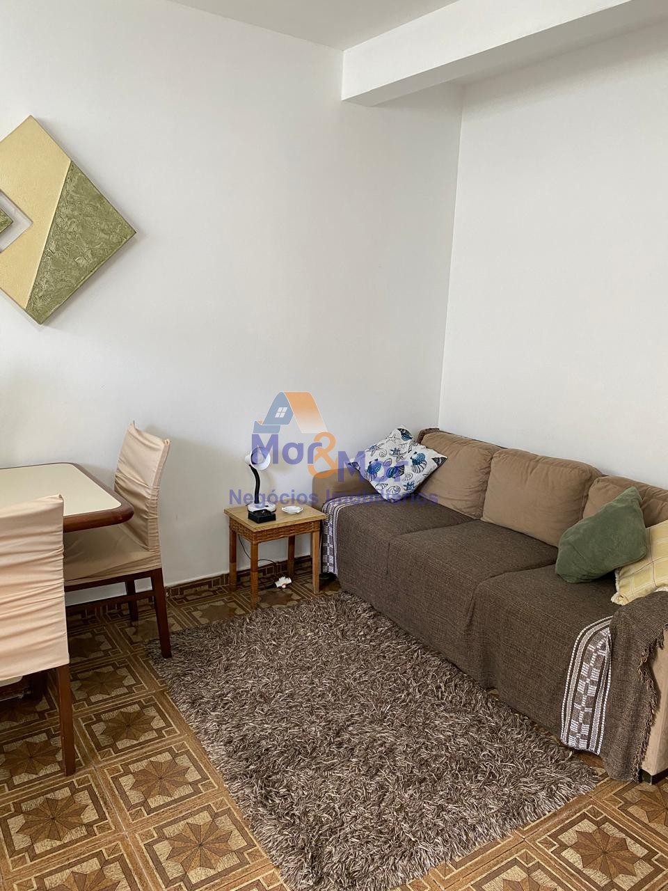 Apartamento na Praia das Pitangueiras, Guarujá - SP