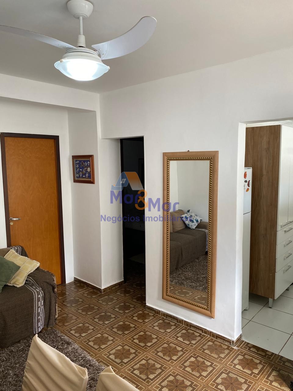 Apartamento na Praia das Pitangueiras, Guarujá - SP
