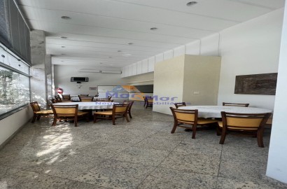 Apartamento na Praia das Pitangueiras, Guarujá - SP