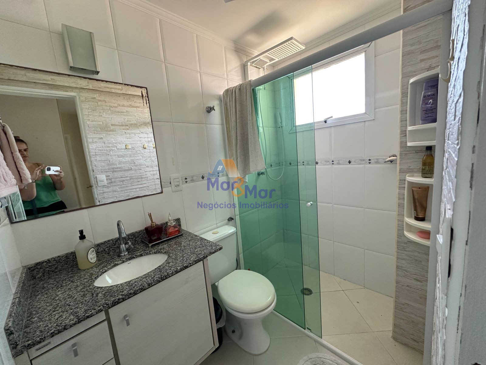 Apartamento na Praia das Astúrias/Tombo Guarujá - SP