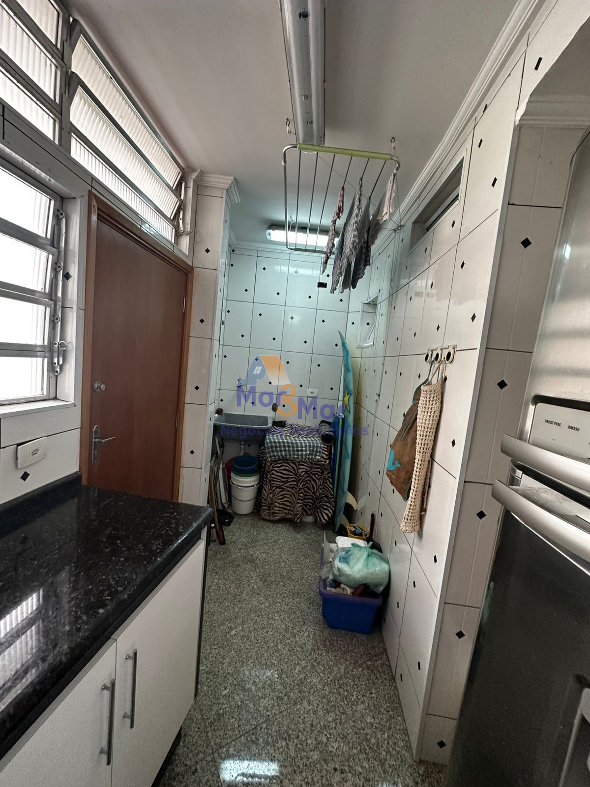 Apartamento Frente ao Mar, Pitangueiras, Guarujá - SP
